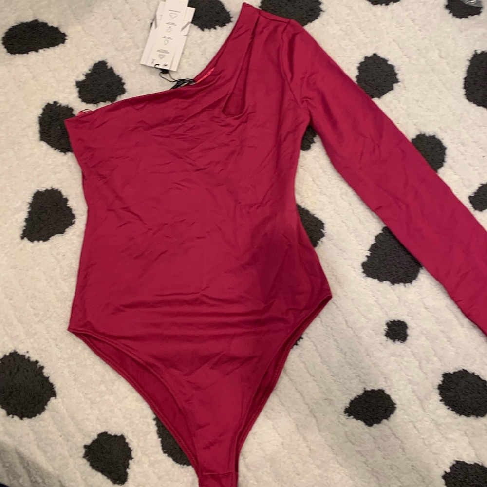 Zara fuschia pink one shoulder bodysuit size m